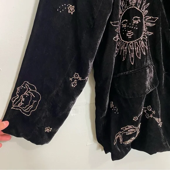 Anthropologie Ciebon Celestial Zodiac Velvet Blazer Black Embellished Beaded M - Picture 3 of 12